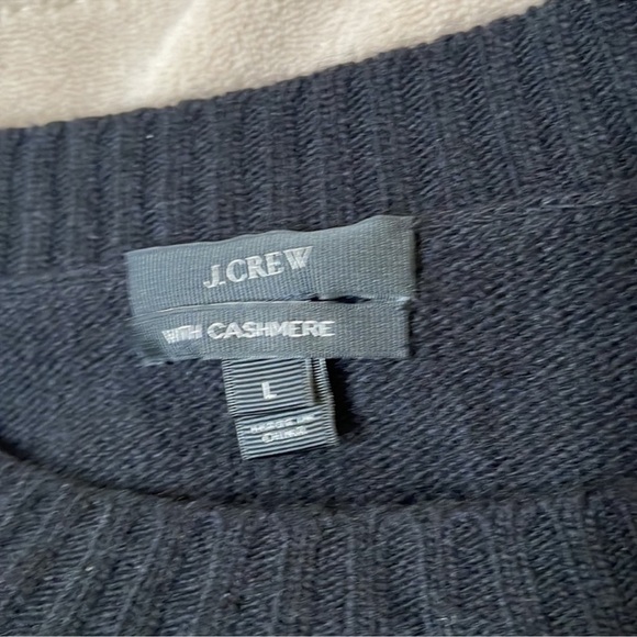 J Crew women sweater wool and cashmere - Picture 3 of 5